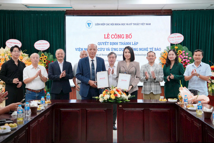 Ra mắt Viện Nghiên cứu và Ứng dụng công nghệ tế bào