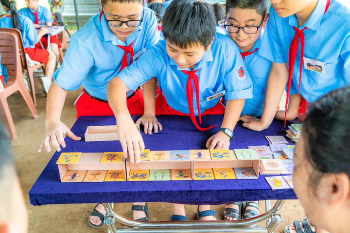 Chương trình tô màu di sản và trò chơi trí nhớ nghệ thuật Huế