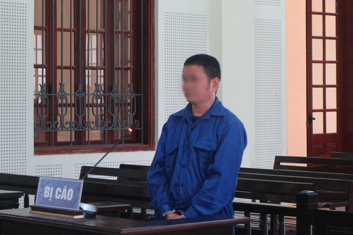 Lập lán trại trong rừng để bán ma túy
