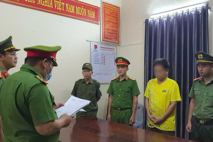 Lập nhiều trang mạng xã hội để thực hiện hành vi lừa đảo