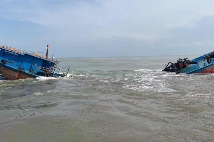 Cứu nạn thành công 6 thuyền viên trôi dạt trên biển