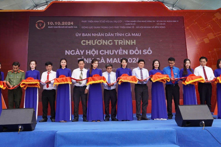 Tưng bừng ngày hội chuyển đổi số tỉnh Cà Mau năm 2024