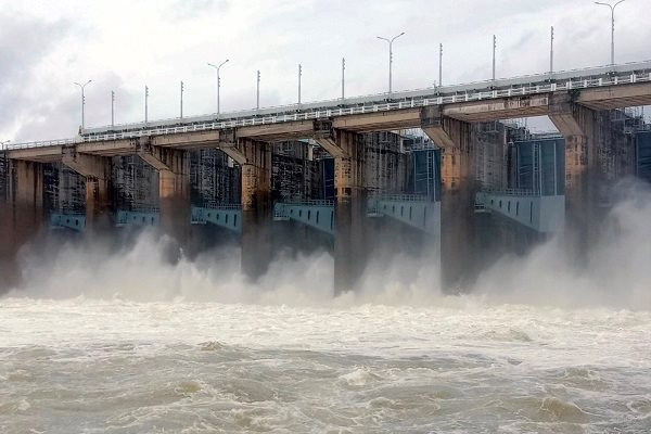 Thủy điện Trị An mở cửa xả lũ đợt 2