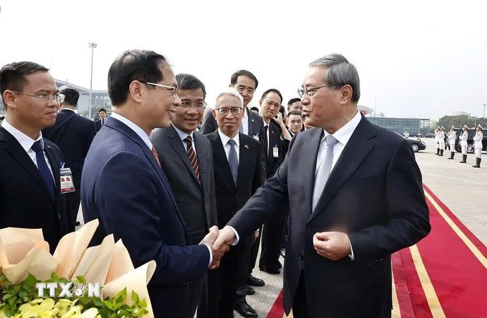 Thủ tướng Trung Quốc Lý Cường kết thúc tốt đẹp chuyến thăm chính thức Việt Nam