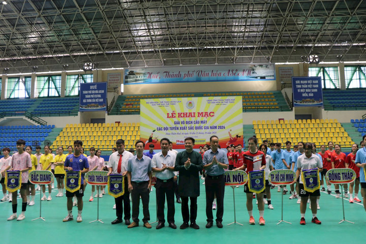 Khai mạc Giải vô địch Cầu mây các đội tuyển xuất sắc quốc gia năm 2024