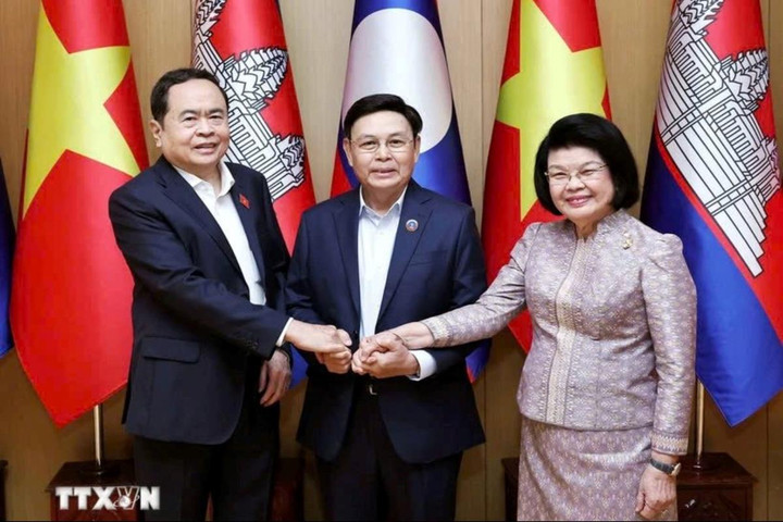 Quốc hội Việt Nam-Lào-Campuchia tiếp tục ủng hộ lẫn nhau tại quốc tế và khu vực