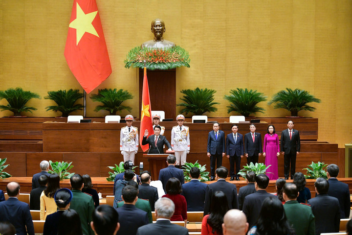 Tân Chủ tịch nước Lương Cường: Giữ vững môi trường hòa bình, ổn định để xây dựng và phát triển đất nước