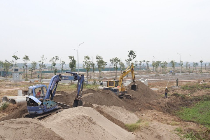 Hà Nội “thi công 3 ca, 4 kíp”, phấn đấu giải ngân 95% vốn đầu tư công