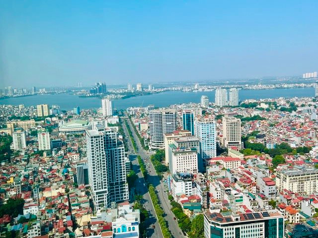 Đánh thuế đất để kiểm soát tình trạng đầu cơ bất động sản