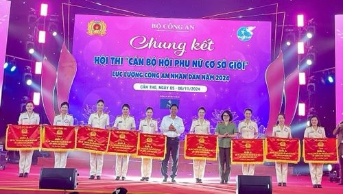 Bế mạc Hội thi Cán bộ Hội Phụ nữ cơ sở giỏi lực lượng CAND năm 2024