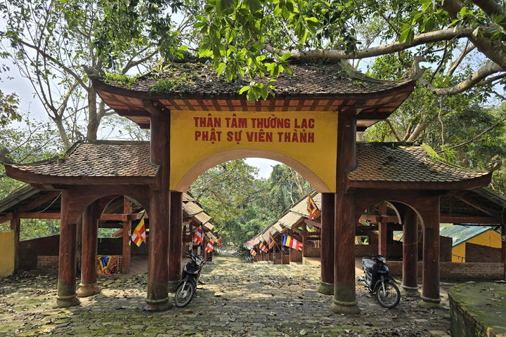 Giải chạy 'YEN TU Heritage 2024 - Chạm vào vùng di sản' thu hút hơn 6.000 VĐV tham gia