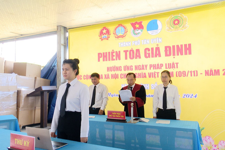 Bình Dương: Tổ chức nhiều phiên tòa giả định hưởng ứng ngày Pháp luật Việt Nam
