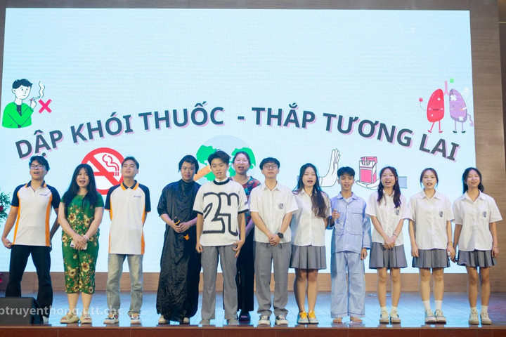 Sinh viên ngành giao thông vận tải nói không với thuốc lá