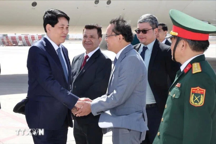 Chủ tịch nước Lương Cường thăm Đại sứ quán và cộng đồng người Việt Nam tại Chile
