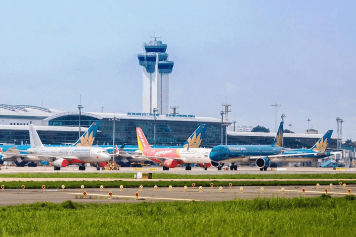 6 cảng hàng không tăng cường khai thác bay đêm dịp Tết Ất Tỵ