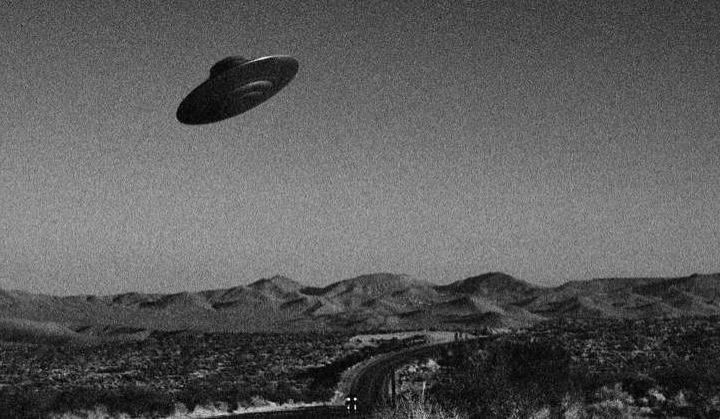Phiên điều trần về UFO và người ngoài hành tinh tiết lộ bí mật “gây sốc”