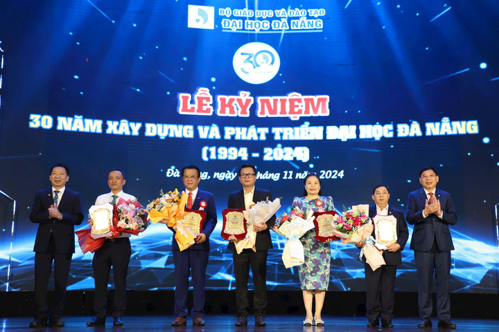 Đại học Đà Nẵng xem chất lượng đào tạo là "sợi chỉ đỏ" xuyên suốt