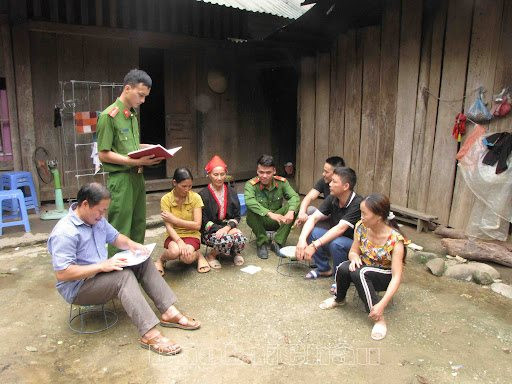 Đấu tranh với ma túy từ sớm, từ xa
