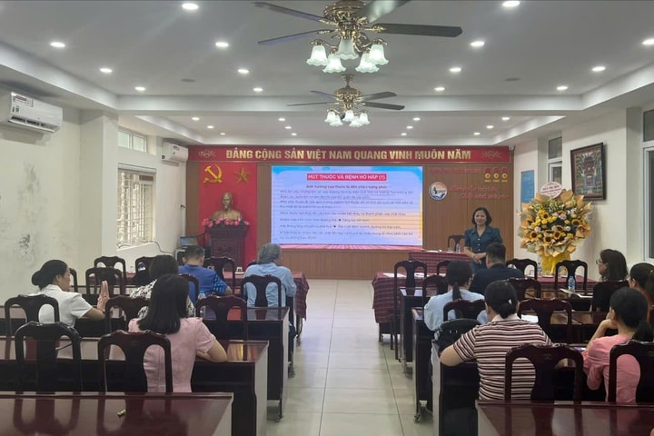 Xây dựng môi trường không khói thuốc trên địa bàn Hà Nội