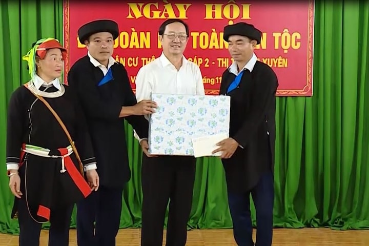 Bộ trưởng Bộ Khoa học và Công nghệ làm việc tại Hà Giang