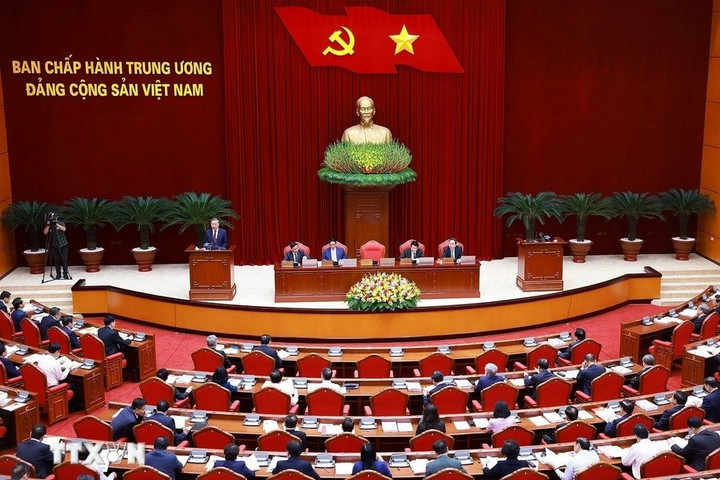 Trung ương cho ý kiến về nhân sự Bộ trưởng Tài chính, Giao thông vận tải; Chủ nhiệm Văn phòng Quốc hội