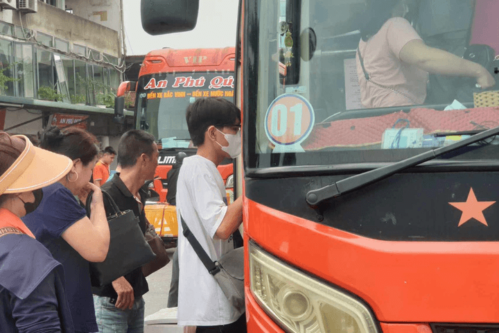 Không chấp thuận cho xe khách chạy qua trung tâm Hà Nội
