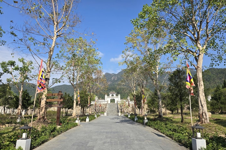 Gần 6.000 VĐV tham gia giải chạy “Yen Tu Heritage 2024”