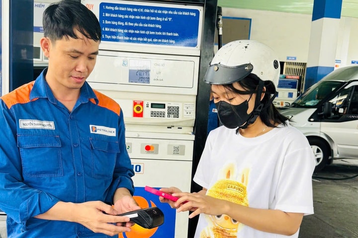 Quản lý chặt hóa đơn điện tử các cơ sở kinh doanh, bán lẻ xăng dầu