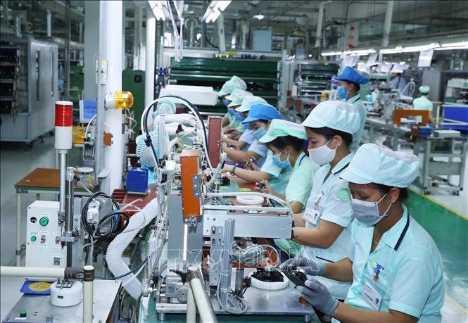 ADB nâng mức dự báo tăng trưởng GDP của Việt Nam