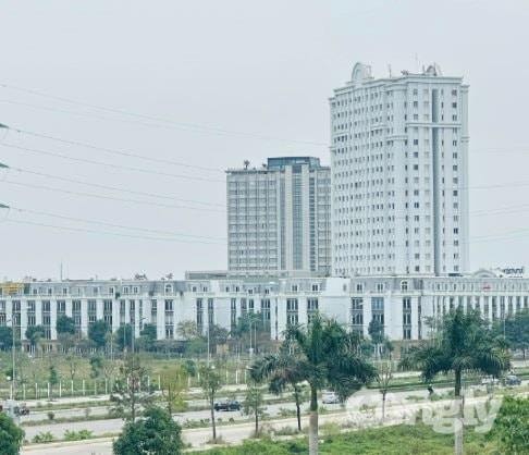 Sau thời gian tăng "phi mã", bất động sản rơi vào trầm lắng