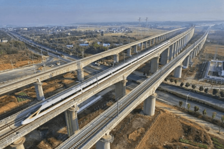 Ban hành Nghị quyết về chủ trương đầu tư Dự án đường sắt tốc độ cao Bắc – Nam