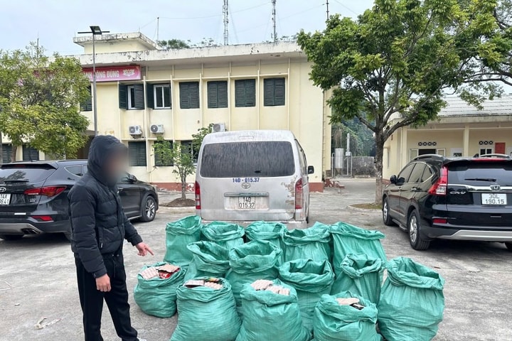 Quảng Ninh tiêu hủy hơn 650kg xúc xích không rõ nguồn gốc