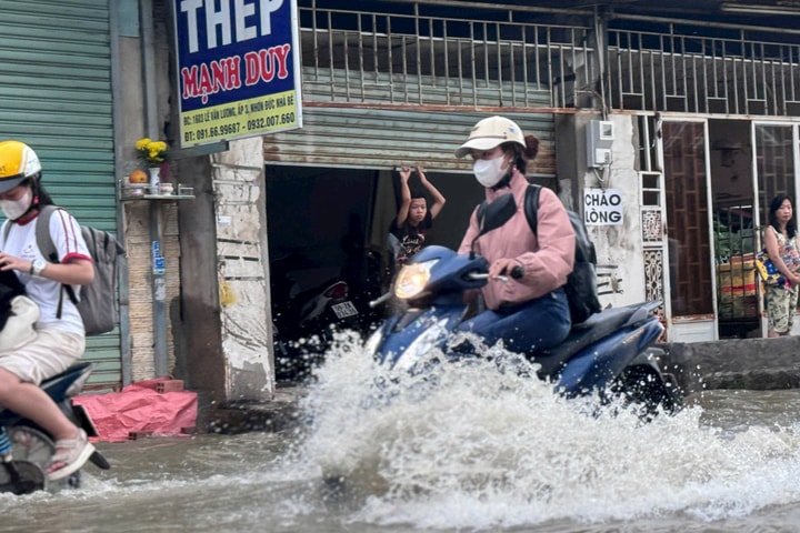 Mưa ở TP.HCM tăng so với năm 2023