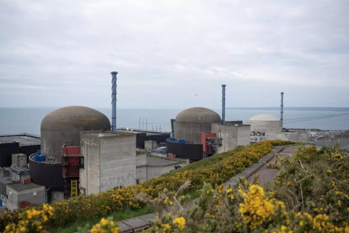 Lò phản ứng hạt nhân mạnh nhất của Pháp đi vào hoạt động sau 12 năm trì hoãn