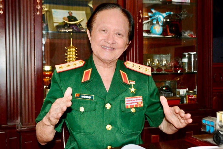 Những kỉ niệm không quên trong cuộc đời binh nghiệp của Thượng tướng, Viện sĩ, Anh hùng LLVTND Nguyễn Huy Hiệu