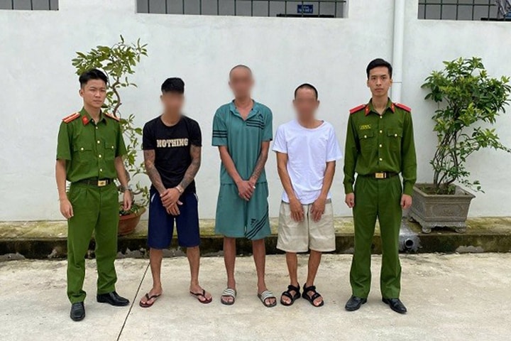 Triệt phá đường dây mua bán trái phép chất ma túy, sử dụng vũ khí “nóng”