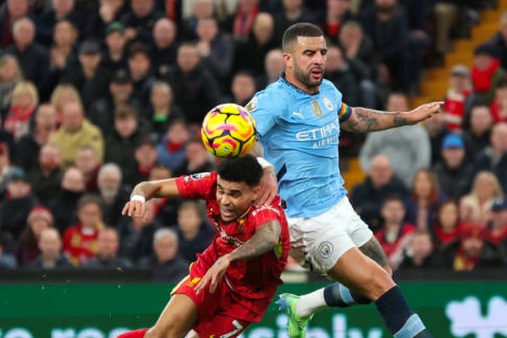 Căng thẳng đỉnh điểm: Pep Guardiola siết kỷ luật tại Man City