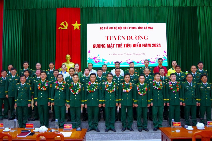 Bộ đội Biên phòng Cà Mau tuyên dương gương mặt trẻ tiêu biểu năm 2024