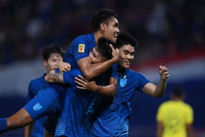 ĐT Thái Lan trở thành đối thủ của ĐT Việt Nam tại chung kết ASEAN Cup