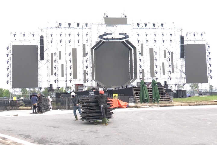 Sân khấu Countdown Huế 2025 trước ngày diễn ra