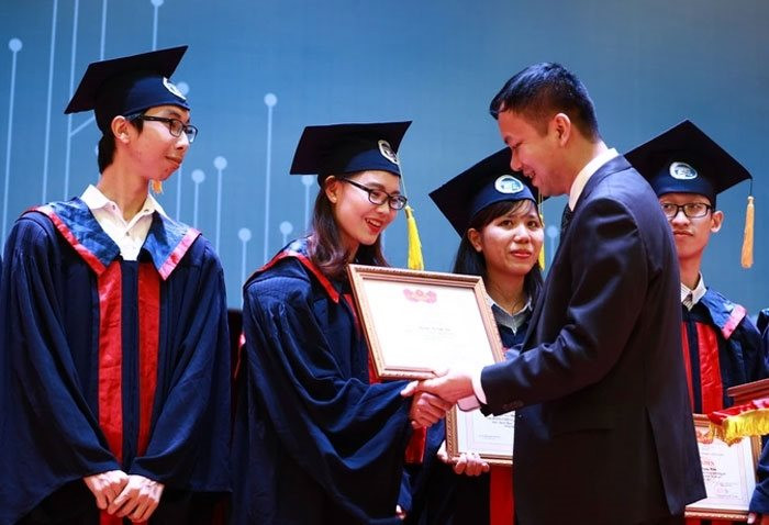 Sau tuyển dụng, sinh viên xuất sắc được xem xét quy hoạch chức danh lãnh đạo