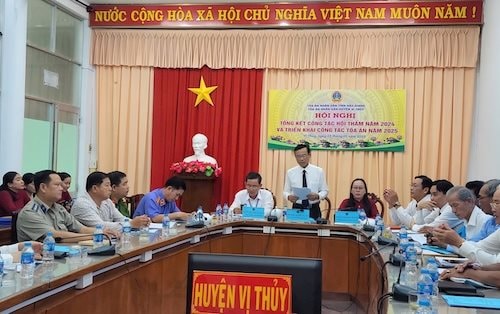 TAND huyện Vị Thủy đạt danh hiệu Tập thể lao động xuất sắc