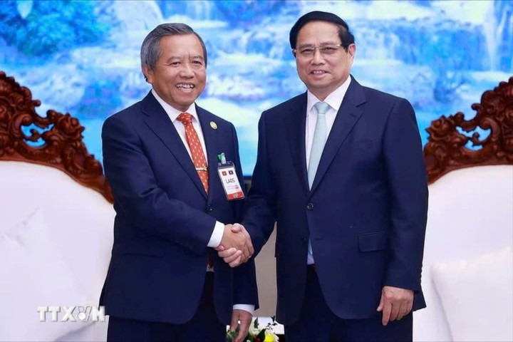 Thủ tướng Phạm Minh Chính: Thúc đẩy giao lưu nhân dân, giao lưu văn hóa Việt-Lào