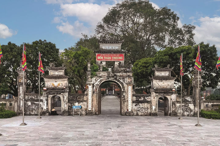 Tiếng vọng Trần Thương