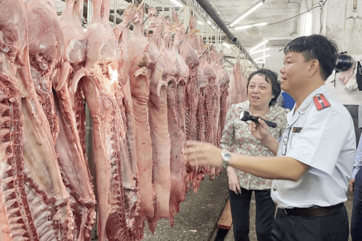 Kiểm soát chặt chẽ nguồn gốc, chất lượng thực phẩm trong dịp Tết Nguyên đán