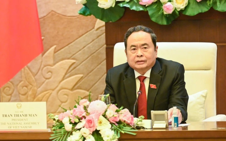 Chủ tịch Quốc hội dự Diễn đàn nghị viện hợp tác Pháp ngữ về nông nghiệp bền vững