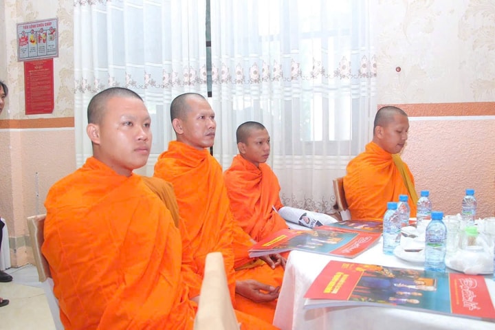 Bạc Liêu: Họp mặt chức sắc, chức việc, các tôn giáo dịp Tết Nguyên đán 2025