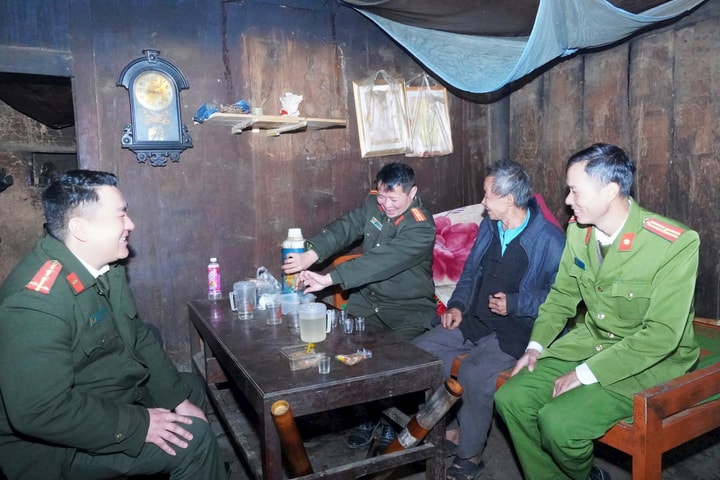 Xuân về trên những bản làng khi tà đạo đã lụi tàn