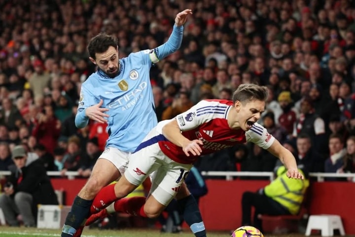 Man City và buổi tối ác mộng tại Emirates