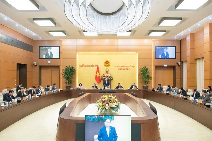 Khai mạc Phiên họp thứ 42 Ủy ban Thường vụ Quốc hội